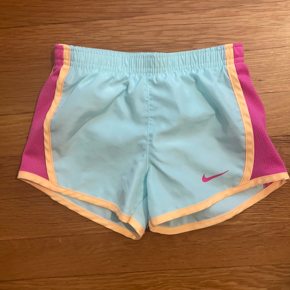 Lightweight athletic shorts